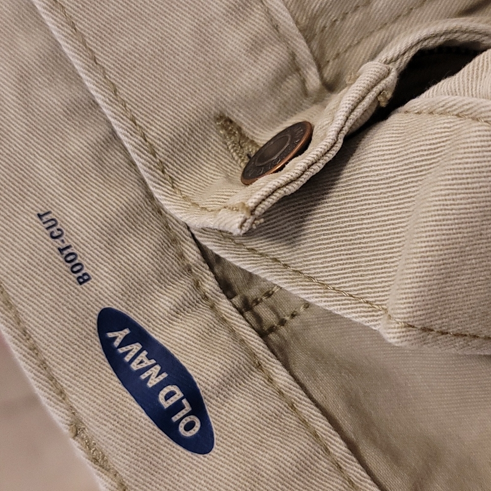 Old Navy khaki bootcut jeans 38x32 brand new